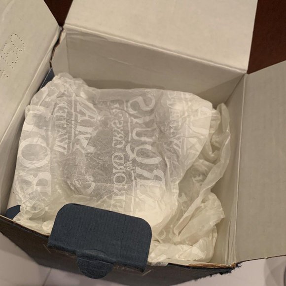 Marquis By Waterford Crystal Sheridan 6” Vase - Picture 6 of 12